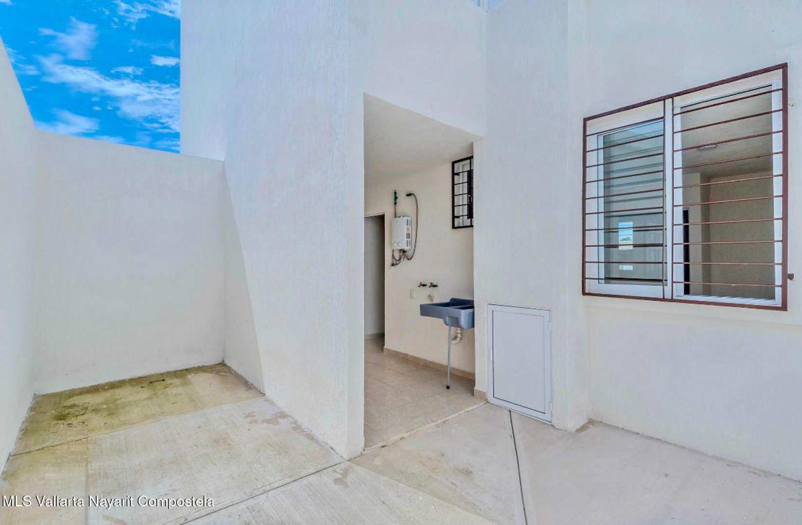 20260402210207343830000000-o