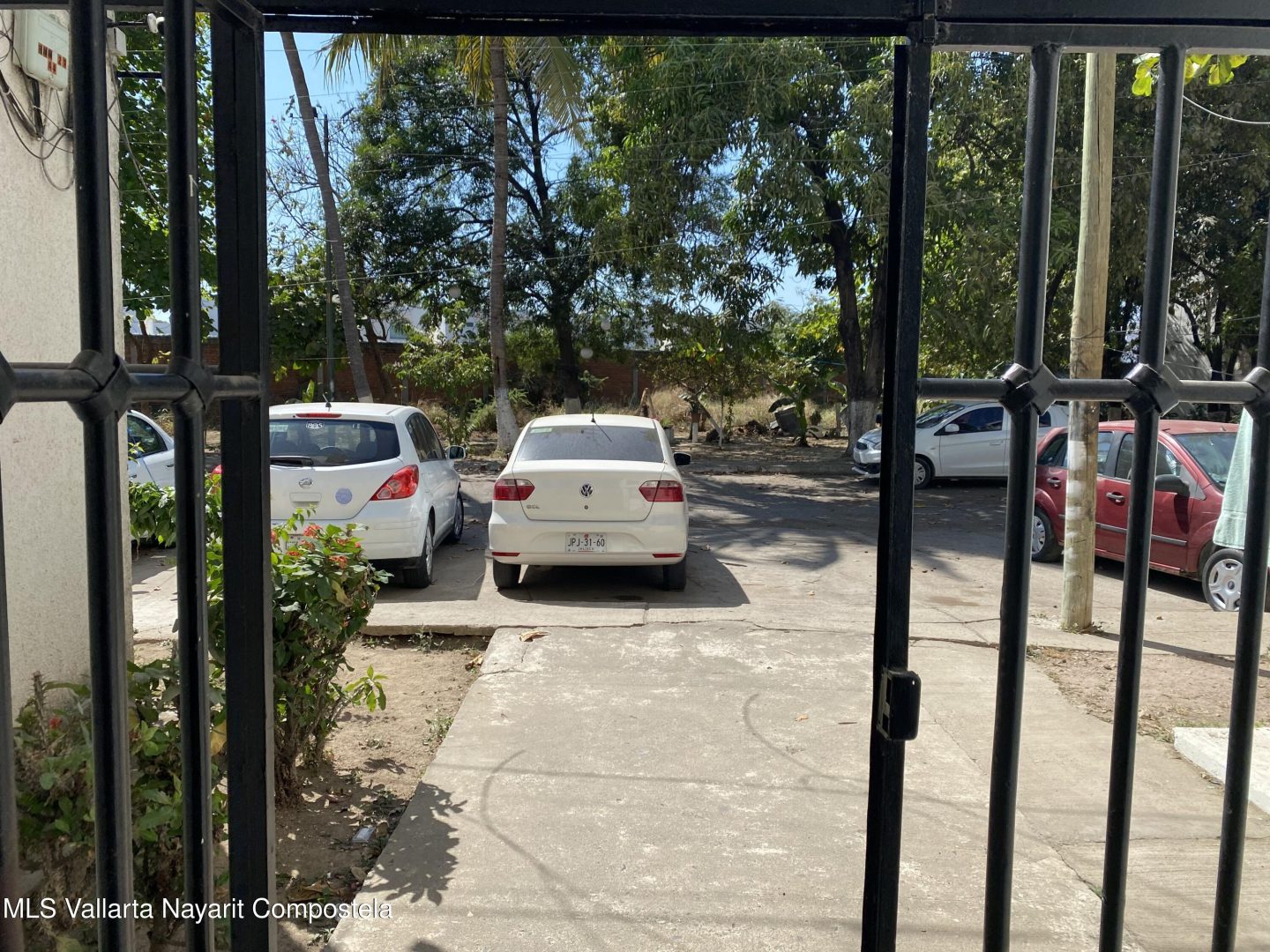 20260406222046208811000000-o