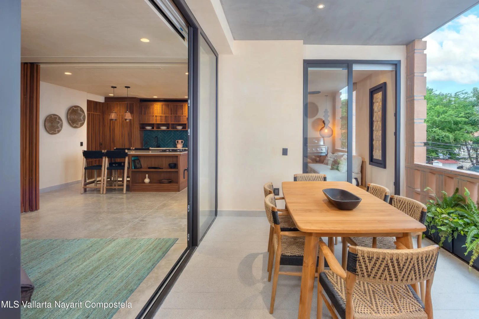 20260409185142670788000000-o