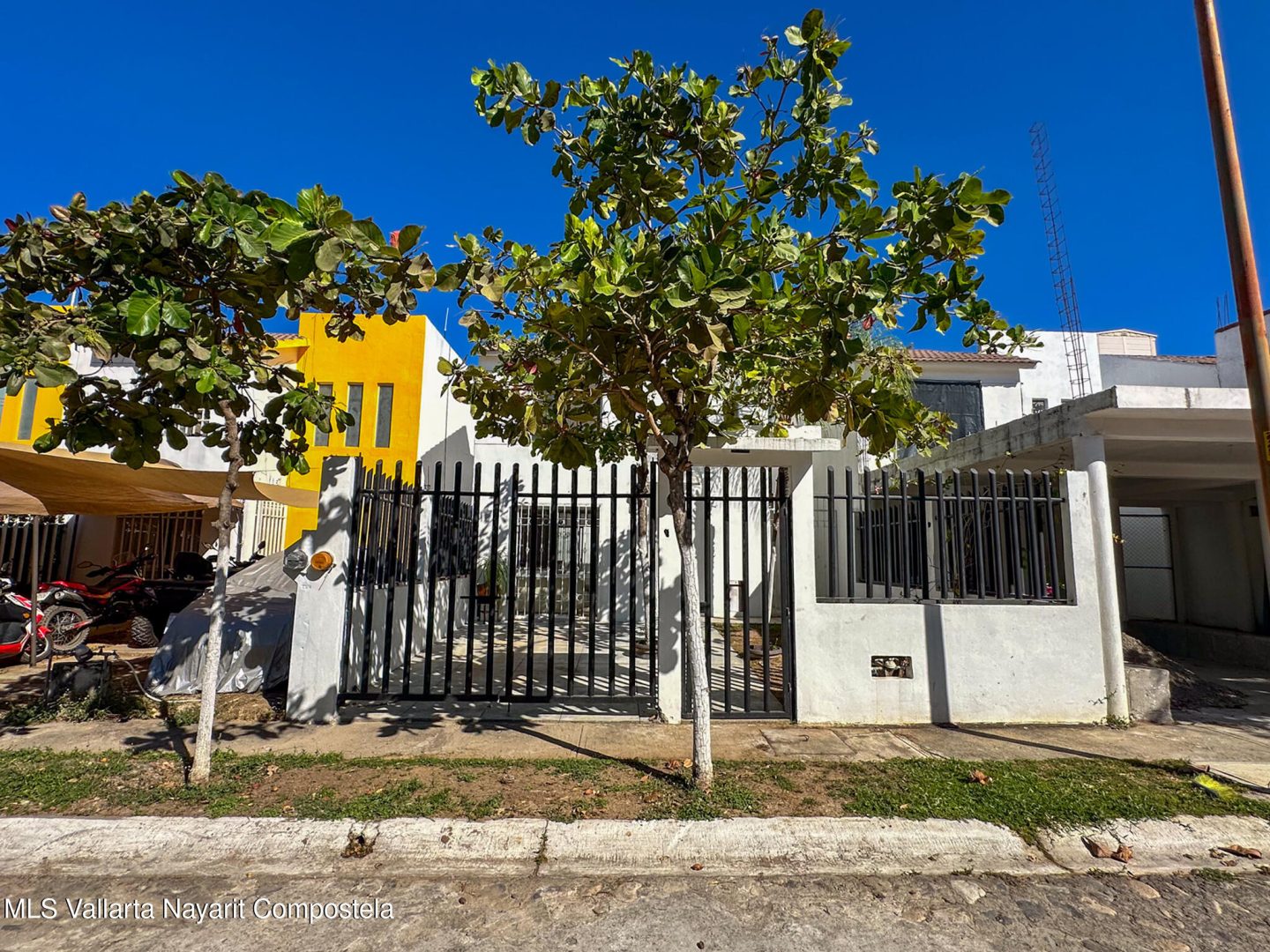 20260410225931066775000000-o