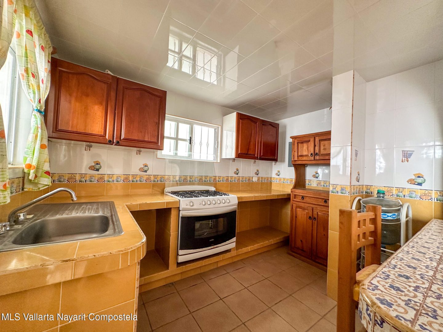 20260410225936197971000000-o