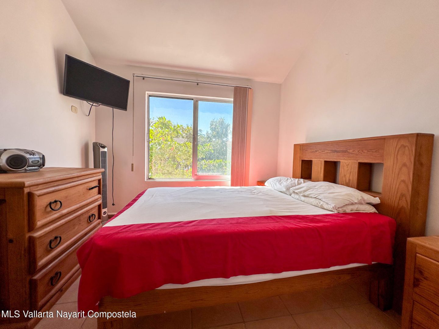 20260410225953645105000000-o