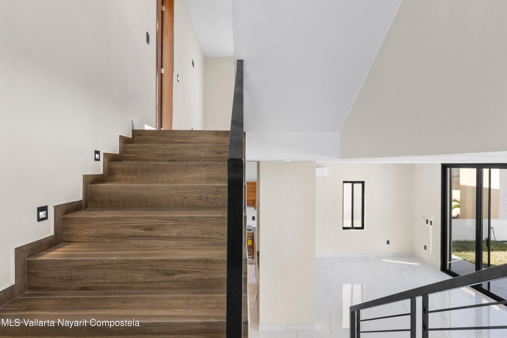 20260411210127874836000000-o