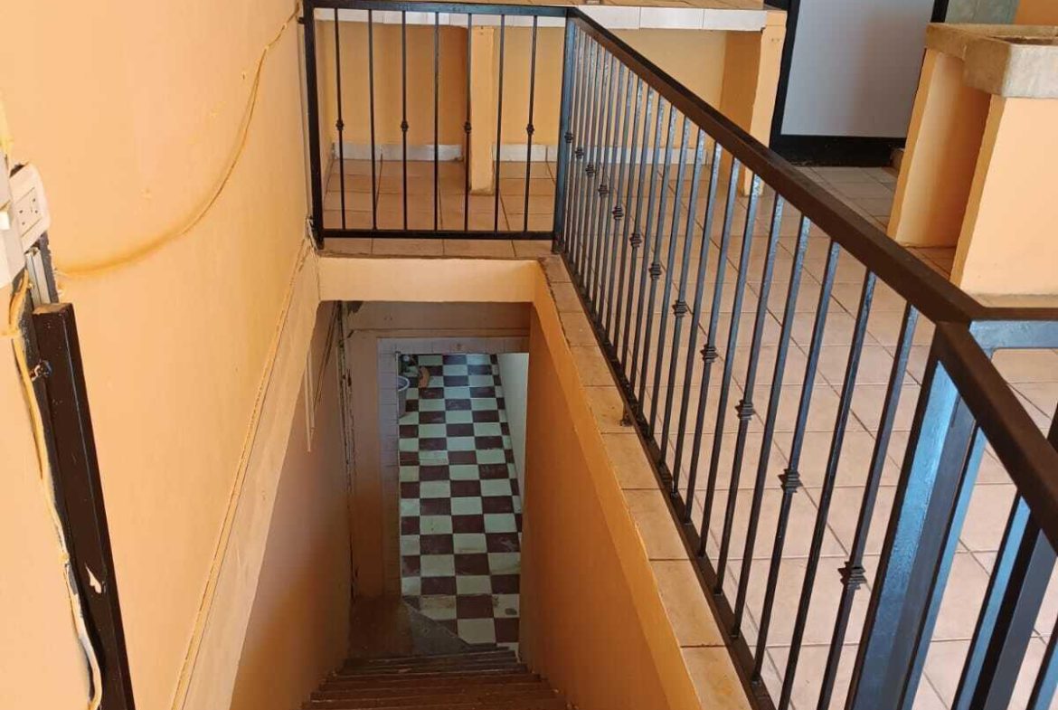 1170